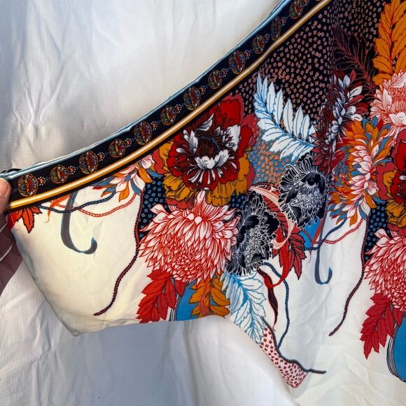 Rose & Olive Bold Pattern Boho Blouse Vneck Poncho Statement Size 1X - Picture 6 of 9